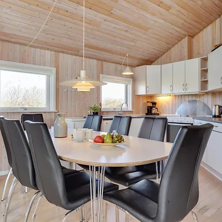 Dunya - 400m From The Sea By Interhome